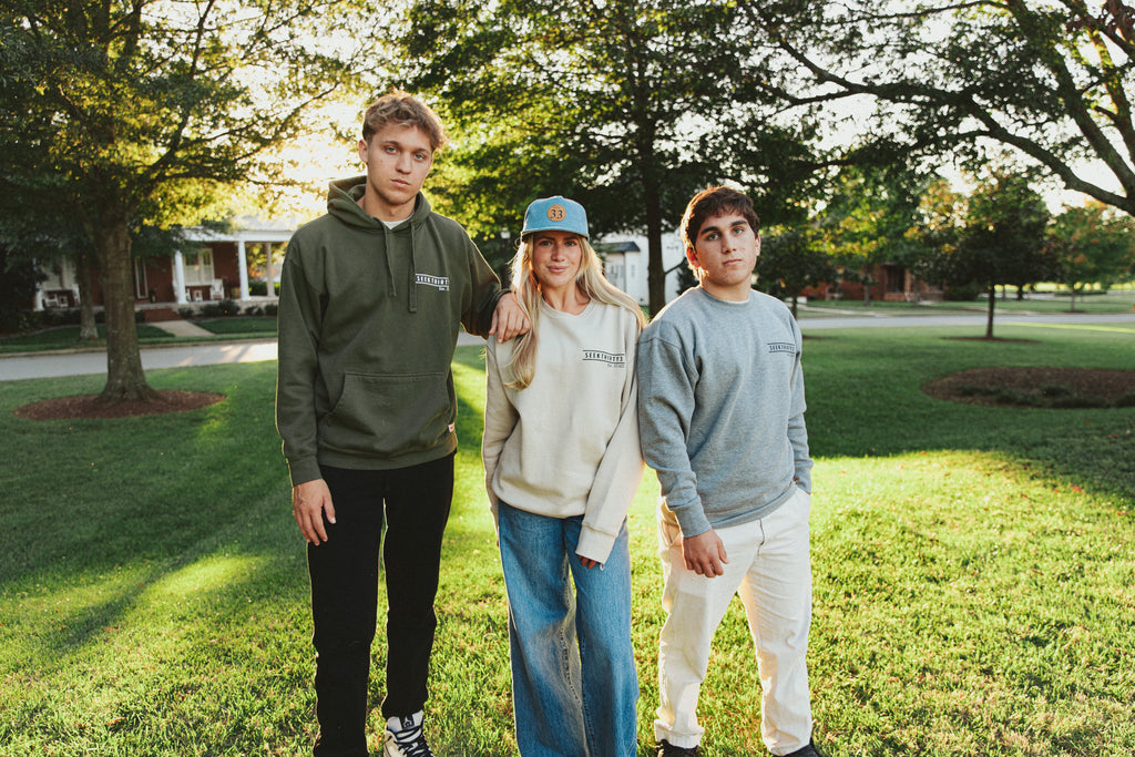 3 Nails, 3 Crosses, 3 Days, 3 in One Pullover Hoodie Sweatshirt [Military Green]