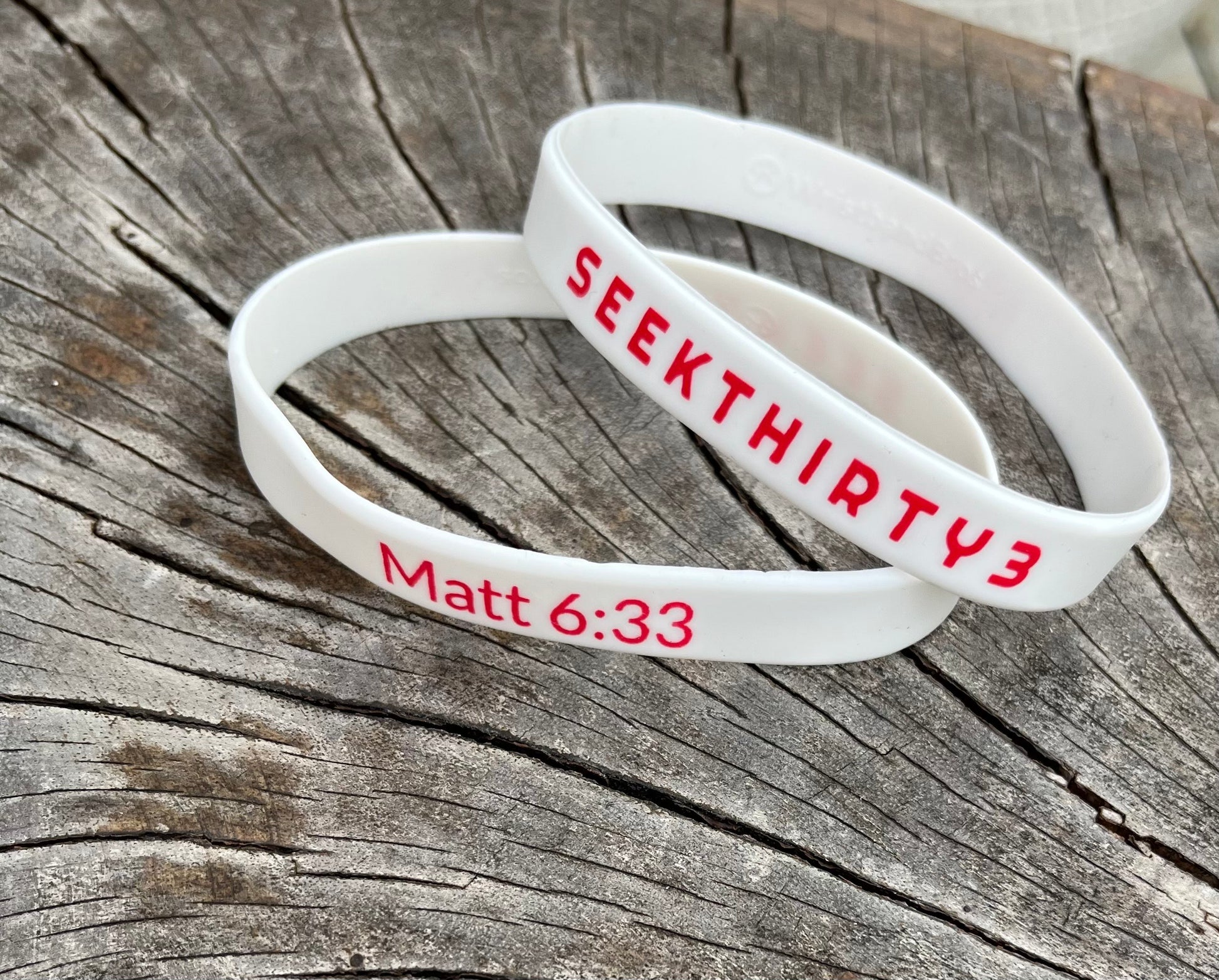 SeekThirty3 Classic Message Bracelet [White]